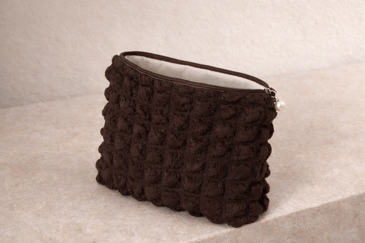 Alba Pouch